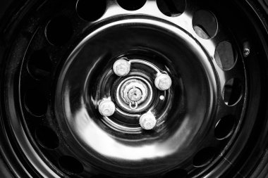 Otomatik arkaplan için tekerlekleri olan araba lastikleri ve tekerlekleri