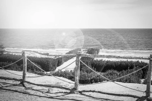 Stijlvolle stap naar de zee-achtergrond — Stockfoto