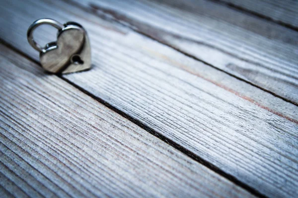 Happy valentine's day holiday love castle and keys background — Stock Photo, Image