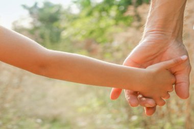 bir parkta güzel eller açık havada