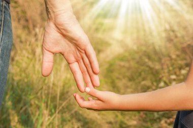 bir parkta güzel eller açık havada