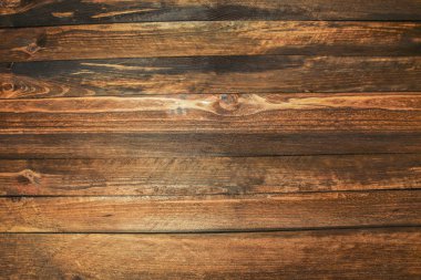 Sonbahar yaprakları ahşap arkaplan üzerinde kopyalama alanı ile