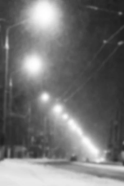 Lámpara de calle de invierno por la noche — Foto de Stock