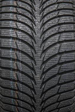 siyah şık yeni lastik tekerlekli arabalar için