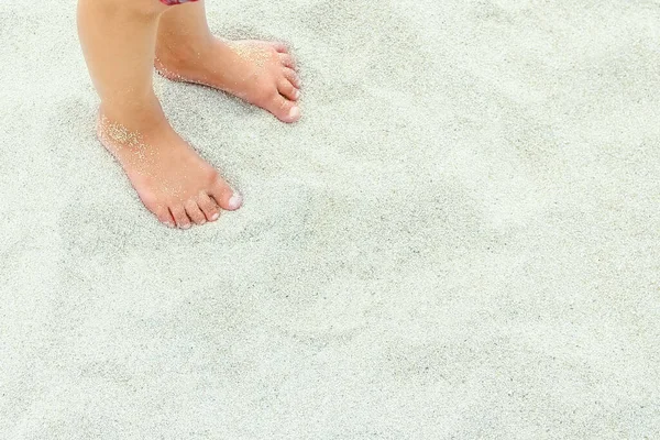 Belas Pernas Areia Fundo Grécia Mar — Fotografia de Stock