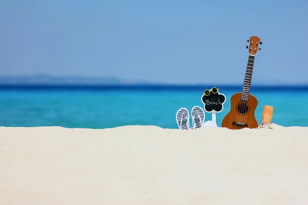 Песке Моря Летом Рядом Пляжем — стоковое фото
