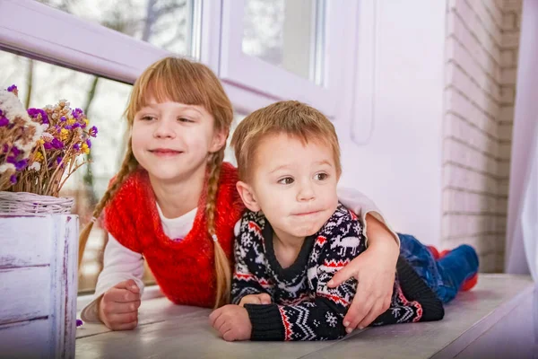 Happy Kids Home Christmas — Stock Photo, Image