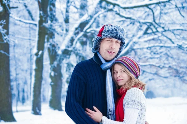 Stylish Beautiful Couple Winter Park Nature Background — Stock Photo, Image