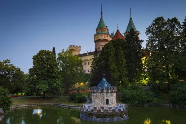 Bojnice Szlovákia 2018 Július Romantikus Középkori Kastély Eredeti Gótikus Reneszánsz — Stock Fotó