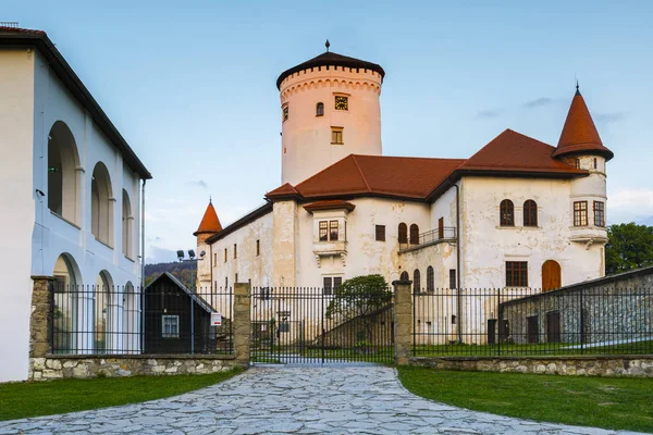 Жилина Словакия Июля 2018 Года Средневековый Замок Будатин Северо Западе — стоковое фото