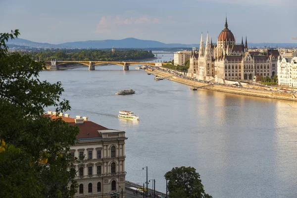 Vista Parlamento Húngaro Castelo Buda Budapeste — Fotografia de Stock