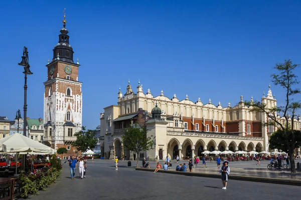 Krakow Polen Augusti 2018 Cloth Hall Och Town Hall Tower — Stockfoto