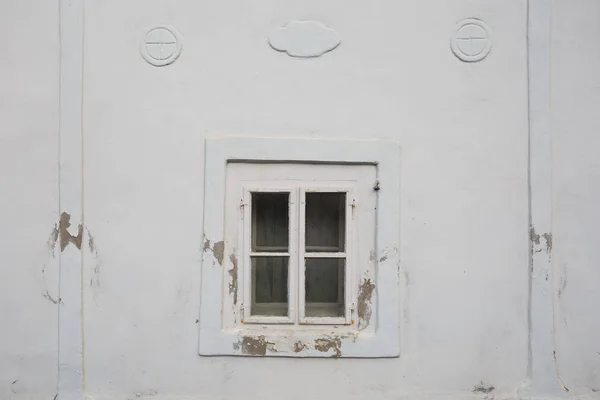 Fenêtre Chalet Traditionnel Dans Village Région Turiec Dans Nord Slovaquie — Photo