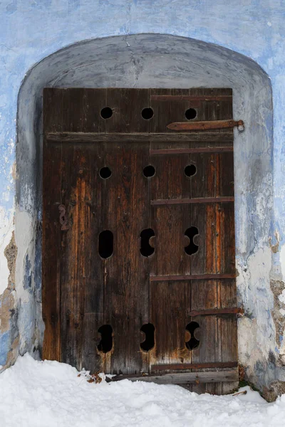 Porta Madeira Esculpida Celeiro Tradicional Aldeia Bela Dulice Norte Eslováquia — Fotografia de Stock