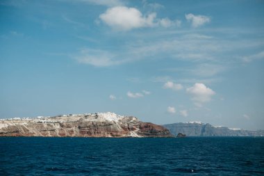 Doğal görünümü görkemli Santorini, Güney Ege, Thira, Santorini, Yunanistan dağlarında ve deniz 