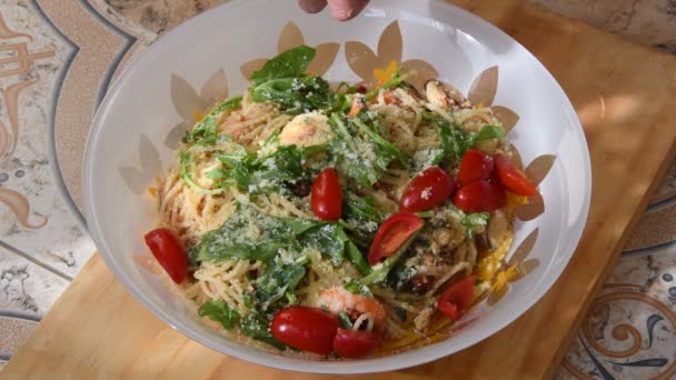Прекрасные Спагетти Морепродуктами Семейный Ужин Домашняя Кухня — стоковое видео