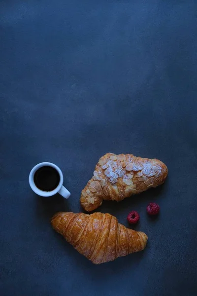 Beautiful Coffee Composition Coffee Mood White Cup Coffee Croissants Blue — Stock Photo, Image