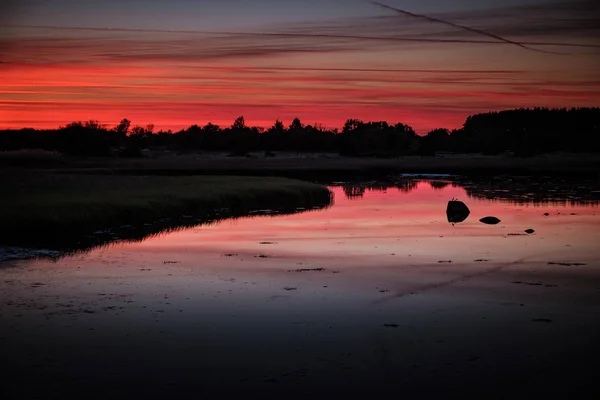 Bunte Spiegelungen Wasser Nach Sonnenuntergang — Stockfoto