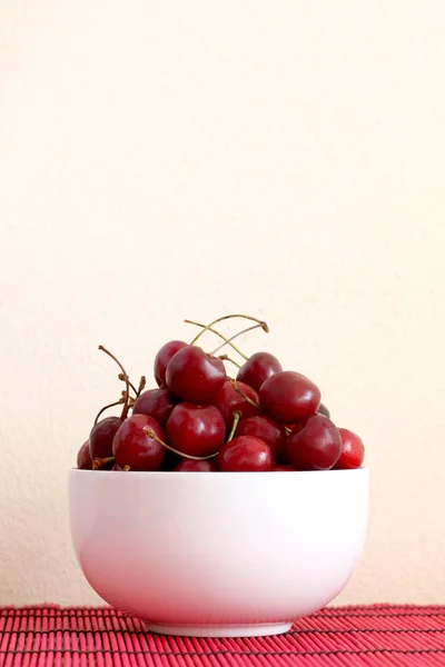 Bowl Full Red Ripe Cherries — Stock Photo, Image