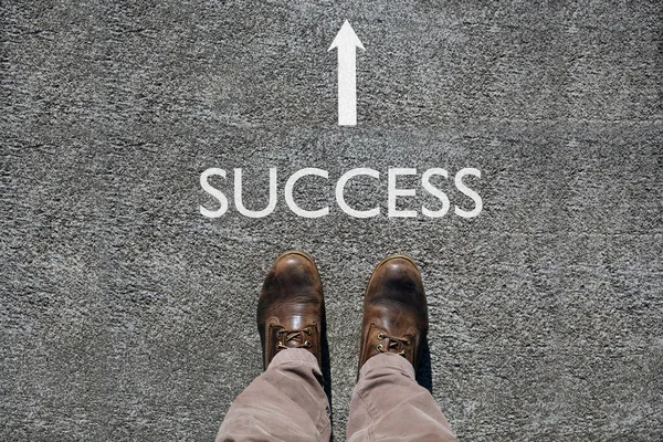 Man Shoes View Word Success Arrow Indicating Direction — Stock Photo, Image