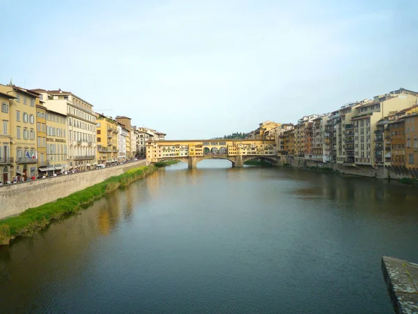 Kwiecień 2019 Florencja Włochy Widok Ponte Vecchio Stary Most Miejscem — Zdjęcie stockowe