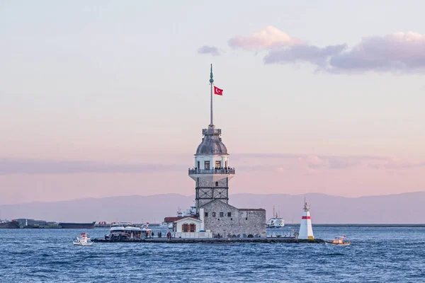 Torre Della Vergine Nell Oceano Istanbul — Foto Stock