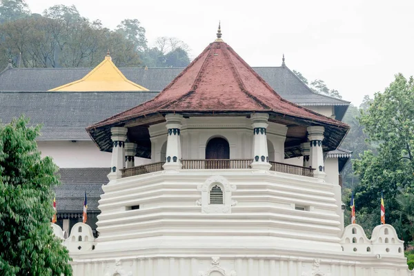 Kandy Sri Lanka Fevereiro 2019 Exterior Templo Dente Cidade Kandy — Fotografia de Stock