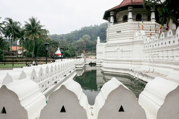 Kandy Sri Lanka Fevereiro 2019 Exterior Templo Dente Cidade Kandy — Fotografia de Stock