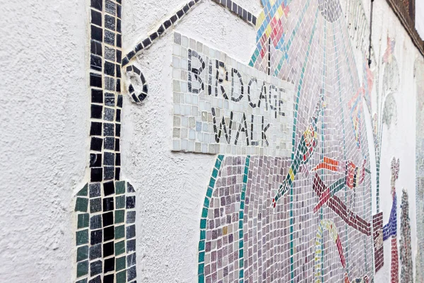 Barevné Mozaiky Zeď Kolumbijském Trhu Silniční Květiny Londýně — Stock fotografie