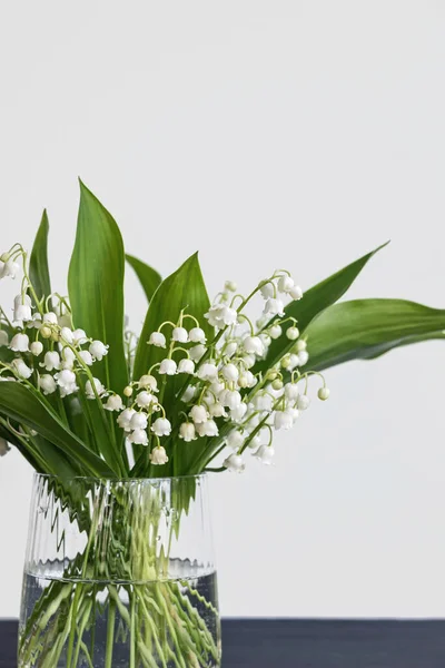 Lirio Del Ramo Flores Del Valle Jarrón Vidrio Con Fondo — Foto de Stock