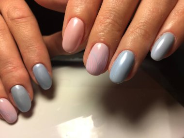 Zephyr manikür pembe ve mavi ile pearlescent