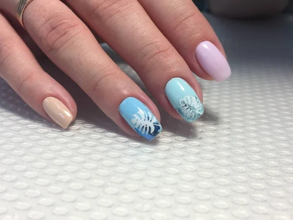 Trendy blue manicure with pink foil,Mirror glitter — Stock Photo, Image