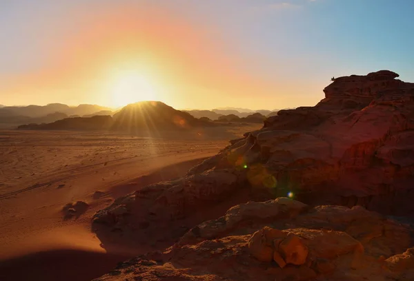 Solnedgång Öknen Wadi Rum — Stockfoto