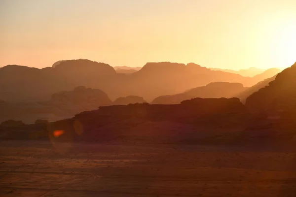 Solnedgång Öknen Wadi Rum — Stockfoto