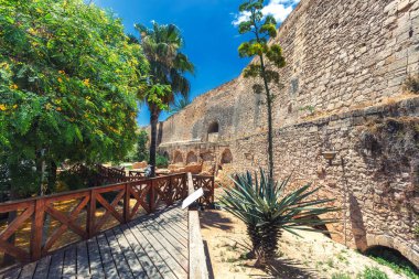 Tarihi kale duvarı Palma de Mallorca, İspanya