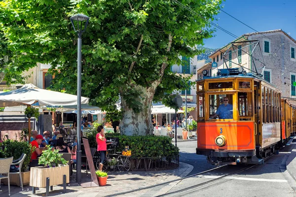 Sóller Španělsko Červen 2015 Slavný Retro Vlak Pro Turisty Bude — Stock fotografie