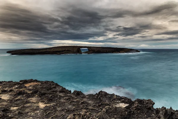 Punto Laie Vista Mar Roca Con Agujero Antes Del Atardecer — Foto de Stock