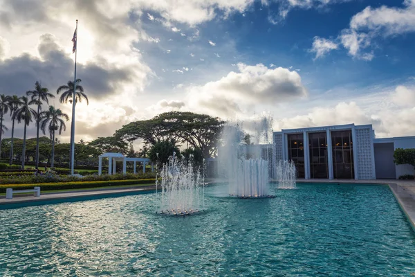 Szökőkutak Laie Templom Látogató Központ Oahu Szigetén Hawaii Közelében — Stock Fotó