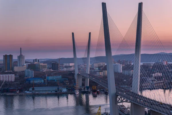 Golden Bridge Golden Horn Baai Bij Zonsondergang Vladivostok Rusland — Stockfoto