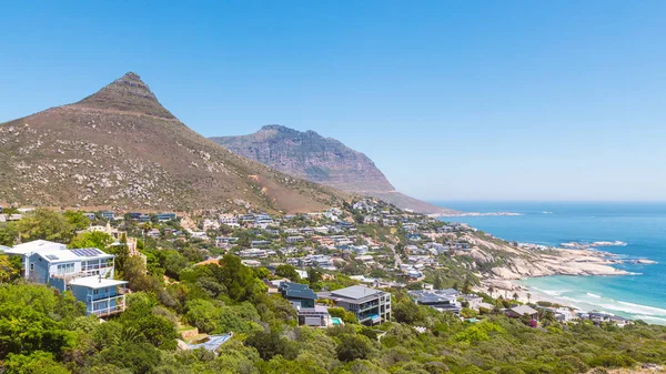 南非开普敦的兰杜德诺郊区和海滩景观 — 图库照片
