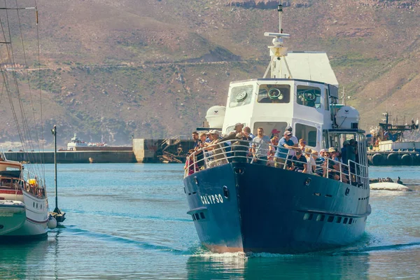 Seal Adası Hout Bay gemi dönen Cape Town, Güney Afrika - Kasım, 2018: Cruise