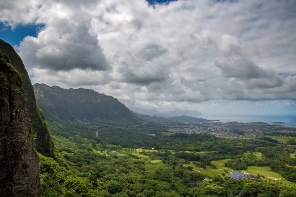 Koolau Mountains Uitzicht Vanaf Nuuanu Pali Lookout Oahu Hawaï — Stockfoto