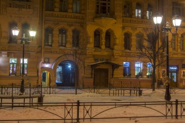 St. Petersburg, Rusya. 04 jan 2019. Kış gecesi St Petersburg Russiadeserted sokak sokak