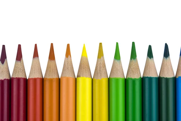 Lápices Dispuestos Fila Como Los Colores Del Arco Iris Aislado —  Fotos de Stock