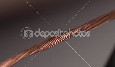 El havya aracını kullanarak elektrik lehim lehimleme telli bakır teller. Closeup makro.