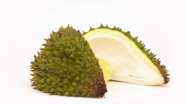 Een Half Gesneden Durian Fruit Met Rijke Gele Vlees Draaien — Stockvideo