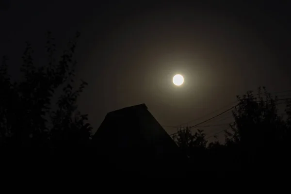 Lua Cheia Campo Uma Noite Verão — Fotografia de Stock