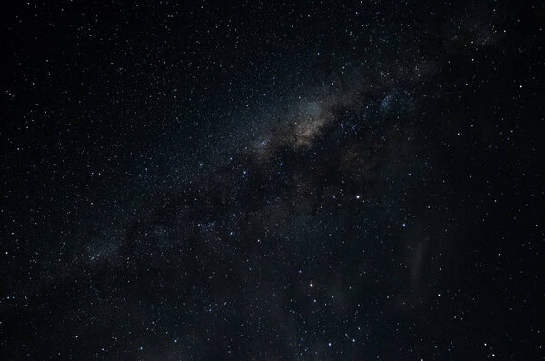 Долгосрочная фотография центра Млечного Пути, в 14 км к югу от Lighthouse Beach, очень темное и изолированное место
.