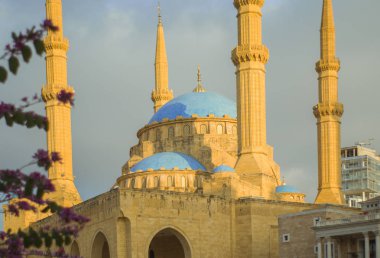 Beyrut, Lübnan, Nisan 03-2017: güzel Camii Mohammad Al-Amin Camisi, Lübnan Beyrut merkezi bulunan.