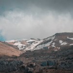 Faraya에서 레바논의 산들의 보기.